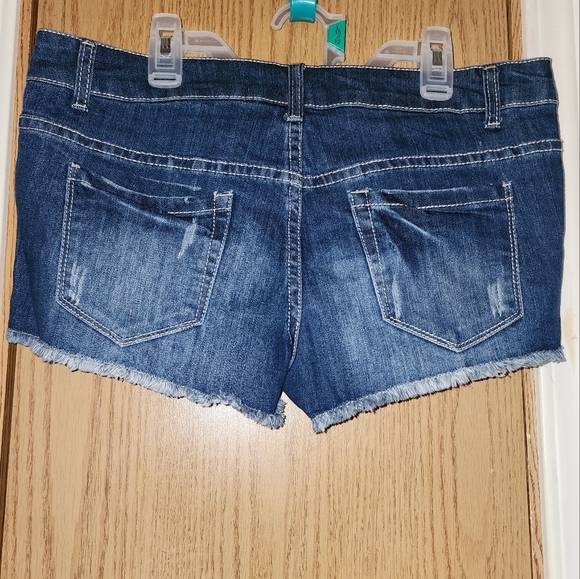 🔥nwt🔥 lacey booty shorts distressed american style iris jeans sz L left - Picture 3 of 8